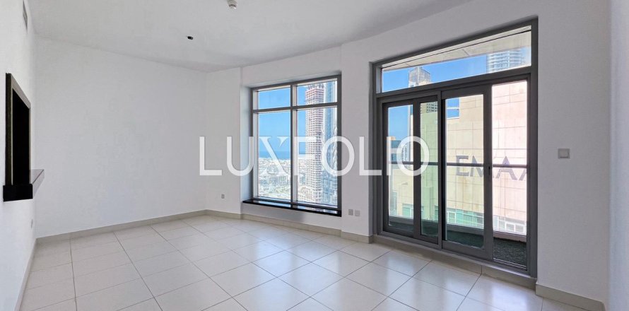 Appartement à The Lofts, Downtown Dubai (Downtown Burj Dubai), Dubai, 2 chambres, 119 m², № 45514