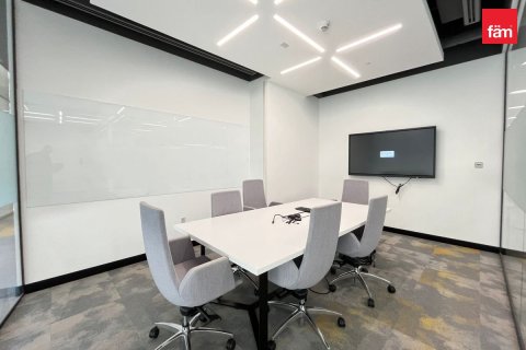 Office in Umm Ramool, Dubai 4499.9 sq.m. № 139499 - photo 5