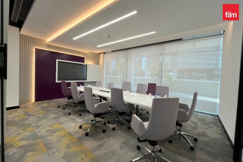 Office in Umm Ramool, Dubai 4499.9 sq.m. № 139499 - photo 6
