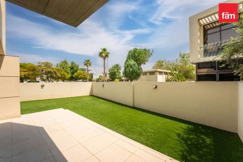 Townhouse in Dubai 4 bedrooms, 477.5 sq.m. № 139273 - photo 6