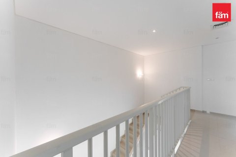 Townhouse in Dubai 4 bedrooms, 477.5 sq.m. № 139273 - photo 12