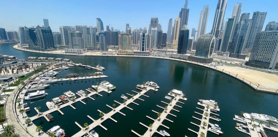 Apartment in Business Bay, Dubai 2 bedrooms, 123.9 sq.m. № 84887