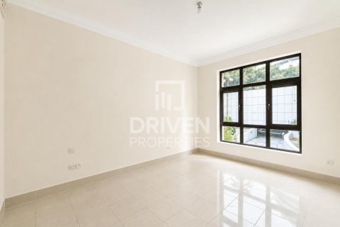 Apartamento en Downtown Dubai (Downtown Burj Dubai), Dubai, 2 dormitorios, 132.02 m², № 135455 - foto 12