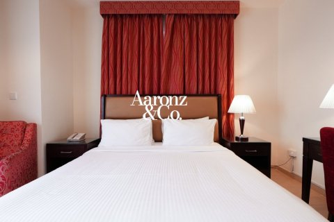 Hotel Apartamento en Jumeirah Beach Residence, Dubai, 3 dormitorios, 276 m², № 114177 - foto 10
