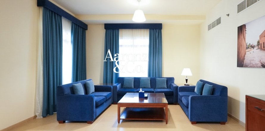 Hôtels-appartement à Jumeirah Beach Residence, Dubai, 2 chambres, 138 m², № 114176