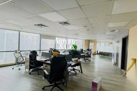 Office in Business Bay, Dubai 139 sq.m. № 113425 - photo 4