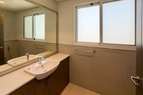 Adosado en Jumeirah, Dubai, 4 dormitorios, 444 m², № 142144 - foto 26