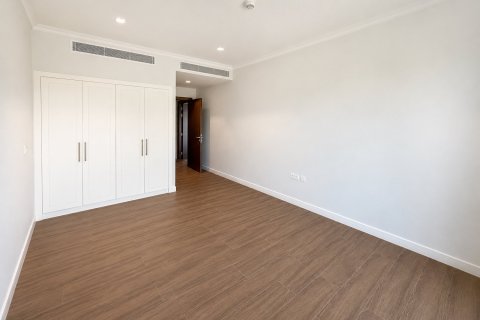 Adosado en Jumeirah, Dubai, 4 dormitorios, 444 m², № 142144 - foto 11