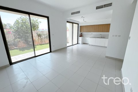 Townhouse in Dubai 4 bedrooms, 215.26 sq.m. № 124810 - photo 6