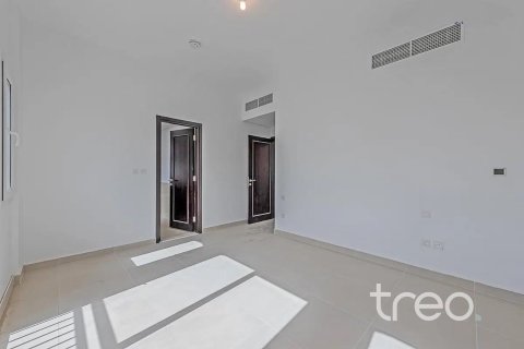Снять в аренду таунхаус в Casa Viva, Serena, Дубай: 3 спальни, 211.08м², № 124809 - фото 18
