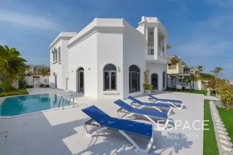 Villa in Palm Jumeirah, Dubai 5 bedrooms, 465 sq.m. № 122947