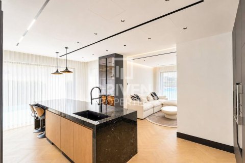 Купить виллу в Mirador La Coleccion, Арабиан Ранчес, Дубай: 6 спален, 1248.62м², № 142965 - фото 23