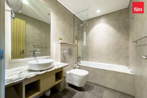 Apartment in Business Bay, Dubai 2 bedrooms, 104.2 sq.m. № 139249 - photo 17