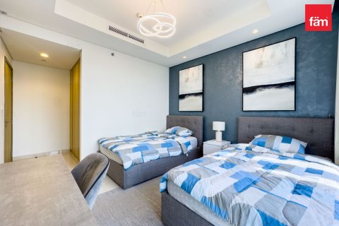 Apartment in Business Bay, Dubai 2 bedrooms, 104.2 sq.m. № 139249 - photo 11