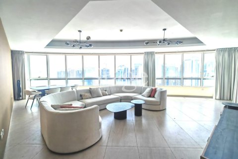 Купить квартиру в Дубай Марине, Дубай: 4 спальни, 224м², № 123011 - фото 3