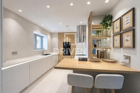 Apartment in Downtown Dubai (Downtown Burj Dubai), Dubai 2 bedrooms, 129.88 sq.m. № 140611 - photo 11