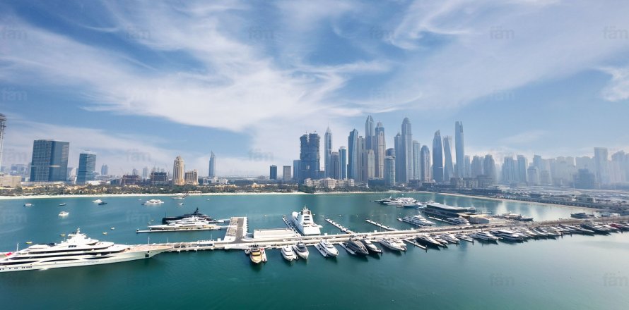 Квартира в Dubai Harbour, Дубай, 3 спальни, 180м², № 23067