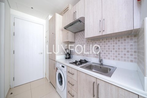 Купить квартиру в Пальме Джумейре, Дубай: студию, 28м², № 45867 - фото 2