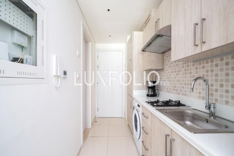 Купить квартиру в Пальме Джумейре, Дубай: студию, 28м², № 45867 - фото 3