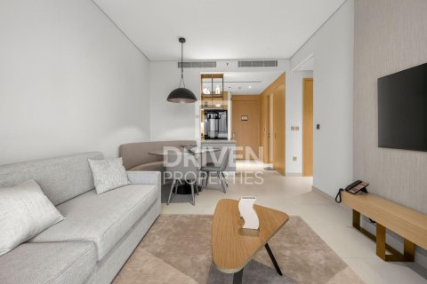 Снять в аренду квартиру в Vida Residences Dubai Mall, Даунтаун Дубай (Даунтаун Бурдж Дубай), Дубай: 2 спальни, 112.78м², № 136942 - фото 4