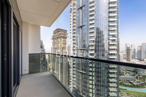 Снять в аренду квартиру в Opera District, Даунтаун Дубай (Даунтаун Бурдж Дубай), Дубай: 3 спальни, 140.19м², № 136941 - фото 16