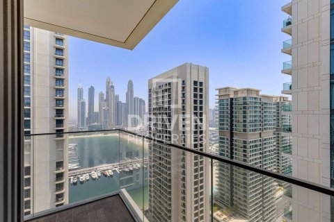 Apartment in EMAAR Beachfront, Dubai Harbour, Dubai 1 bedroom, 80.36 sq.m. № 136937