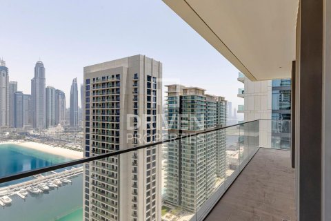 Apartment in EMAAR Beachfront, Dubai Harbour, Dubai 1 bedroom, 80.36 sq.m. № 136937 - photo 2