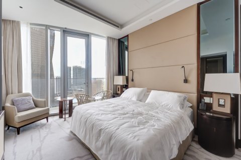 Apartment in Downtown Dubai (Downtown Burj Dubai), Dubai 3 bedrooms, 172 sq.m. № 120416 - photo 9