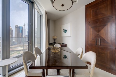 Apartment in Downtown Dubai (Downtown Burj Dubai), Dubai 3 bedrooms, 172 sq.m. № 120416 - photo 5