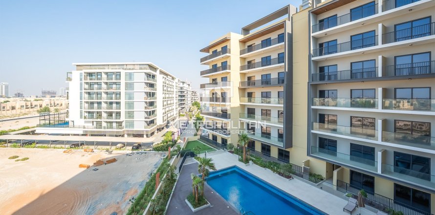 Appartement à Arjan, Dubai, 2 chambres, 132 m², № 73586