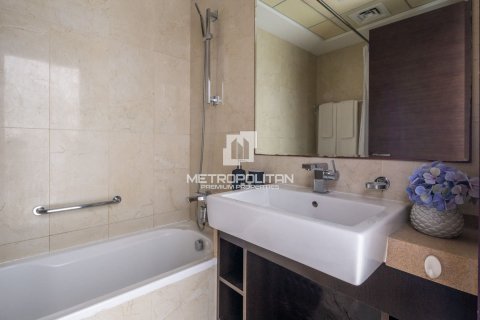 Apartment in Dubai Marina, Dubai 44 sq.m. № 73583 - photo 11