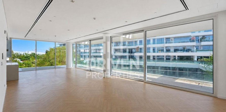 Apartment in Ashjar, Al Barari, Dubai 2 bedrooms, 284.93 sq.m. № 138260