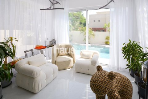 Villa à Meadows, Dubai, 5 chambres, 320 m², № 43309 - photo 5