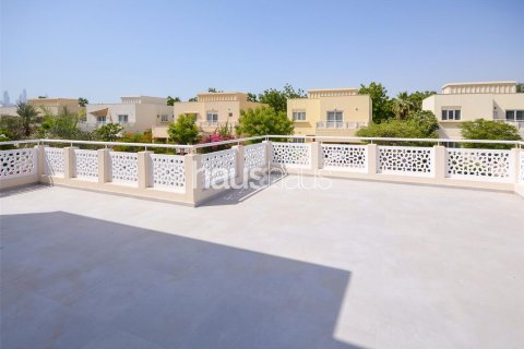 Villa à Meadows, Dubai, 5 chambres, 320 m², № 43309 - photo 27