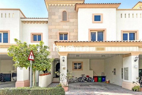 Maison de ville à Jumeirah Golf Estates, Dubai, 3 chambres, 265 m², № 43307