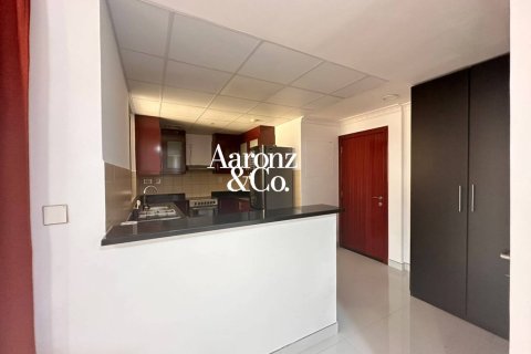 Appartement à Jumeirah Beach Residence, Dubai, 1 chambre, 103 m², № 134464 - photo 12