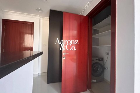 Appartement à Jumeirah Beach Residence, Dubai, 1 chambre, 103 m², № 134464 - photo 13