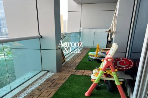 Apartamento en Jumeirah Lake Towers, Dubai, 1 dormitorio, 83 m², № 134467 - foto 11