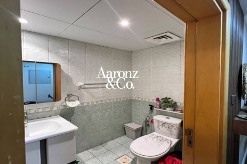 Apartamento en Jumeirah Lake Towers, Dubai, 1 dormitorio, 83 m², № 134467 - foto 4