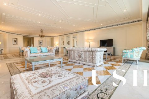 Apartment in Culture Village, Dubai 4 bedrooms, 468 sq.m. № 42394