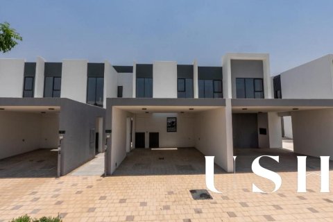 Таунхаус в Villanova, Dubai Land, Дубай, 3 спальни, 161м², № 42386