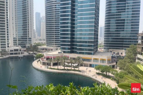 Appartement à Dubai, 2 chambres, 139 m², № 113756