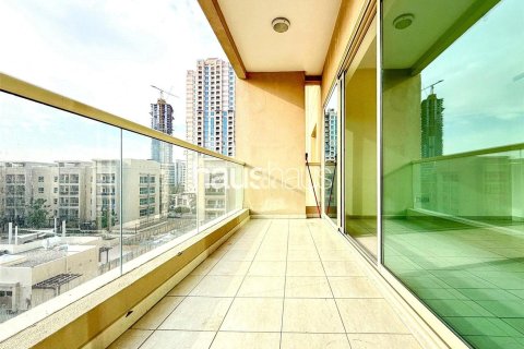 Apartamento en Greens, Dubai, 2 dormitorios, 121 m², № 43701