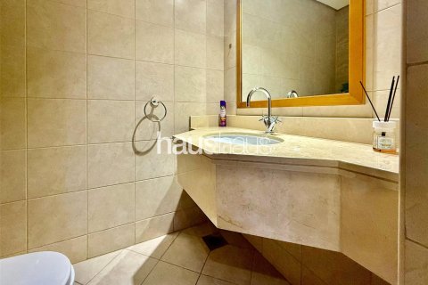 Купить квартиру в Джумейра Бич Резиденс, Дубай: 2 спальни, 153м², № 43707 - фото 7