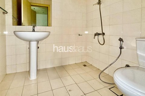 Купить квартиру в Джумейра Бич Резиденс, Дубай: 2 спальни, 150м², № 43708 - фото 9