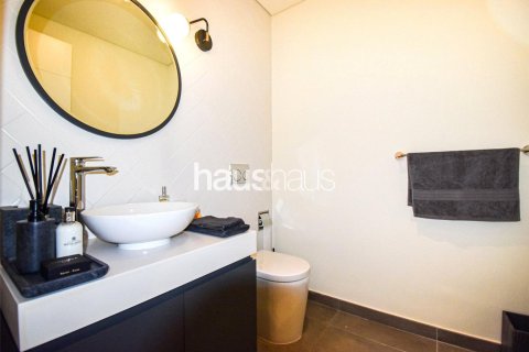 Купить квартиру в Belgravia, Джумейра Вилладж Серкл, Дубай: 2 спальни, 121м², № 43699 - фото 13
