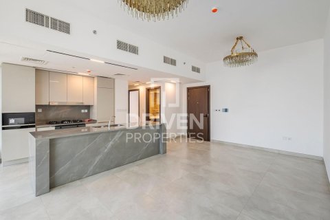 Appartement à Business Bay, Dubai, 2 chambres, 145.39 m², № 136853 - photo 2