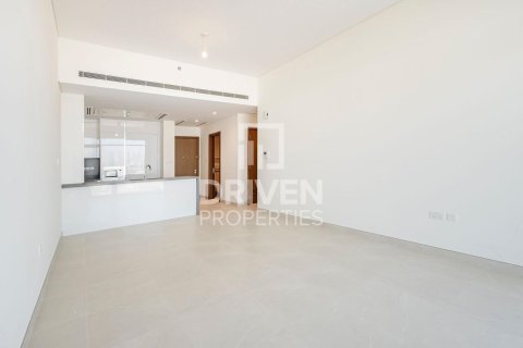 Квартира в Аль-Васле, Дубай, 2 спальни, 124.58м², № 136852