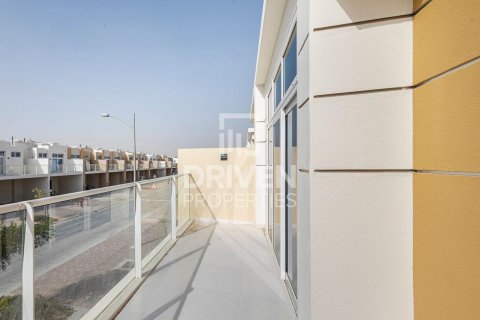 Townhouse in Dubai 3 bedrooms, 159.89 sq.m. № 136841 - photo 10
