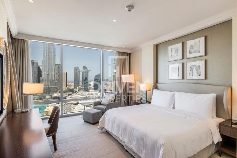 Снять в аренду квартиру в The Address Residence Fountain Views, Даунтаун Дубай (Даунтаун Бурдж Дубай), Дубай: 2 спальни, 139.82м², № 136842 - фото 4